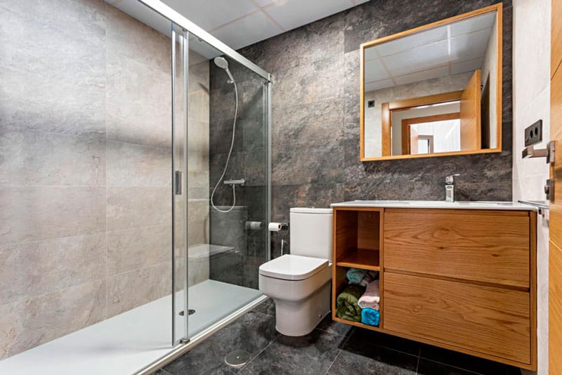 GContrasa's tweet image. ¿Necesitas consejos para #reformar 🛠 un cuarto de #baño 🛁? No te pierdas este artículo donde te desvelamos algunas recomendaciones a la hora de realizar #reformas en tu baño. ¡Lee este post 👉 bit.ly/2TUWDhw!

#EmpresaDeReformas #ServicioDeReformas #ReformasIntegrales