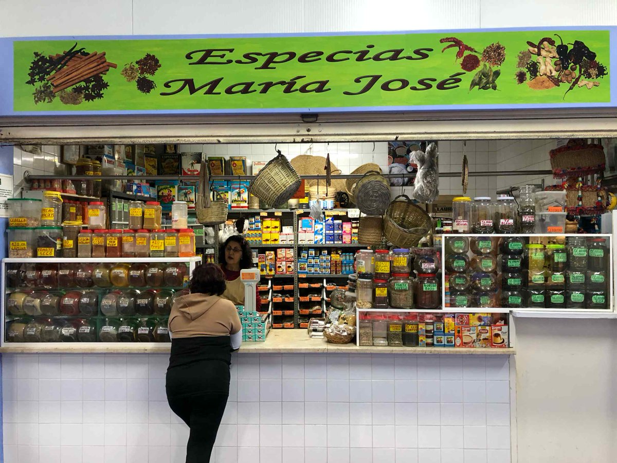 MercadodeRonda's tweet photo. ¡Feliz viernes! 😃

➡️ Hoy os presentamos a nuestro puesto 'Especias María José'. Desde hace más de 20 años se encuentra en el #MercadodeRonda para ofrecerte su amplia selección de especias.

@EconomiaAnd · @comercioAND · @CCAndalucia · @AytoRonda · @Camara_Malaga https://t.co/pGMxUtIqSL