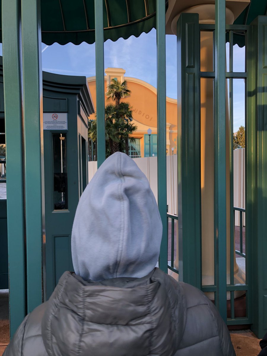 Luke Gordon (@lg____________) on Twitter photo Early bird catches Crush’s Coaster #Twice @ThatUKDisney @disneyindetail <a href="/DisneyParis_EN/">Disneyland Paris EN</a> Early bird catches Crush’s Coaster #Twice @ThatUKDisney @disneyindetail <a href="/DisneyParis_EN/">Disneyland Paris EN</a>