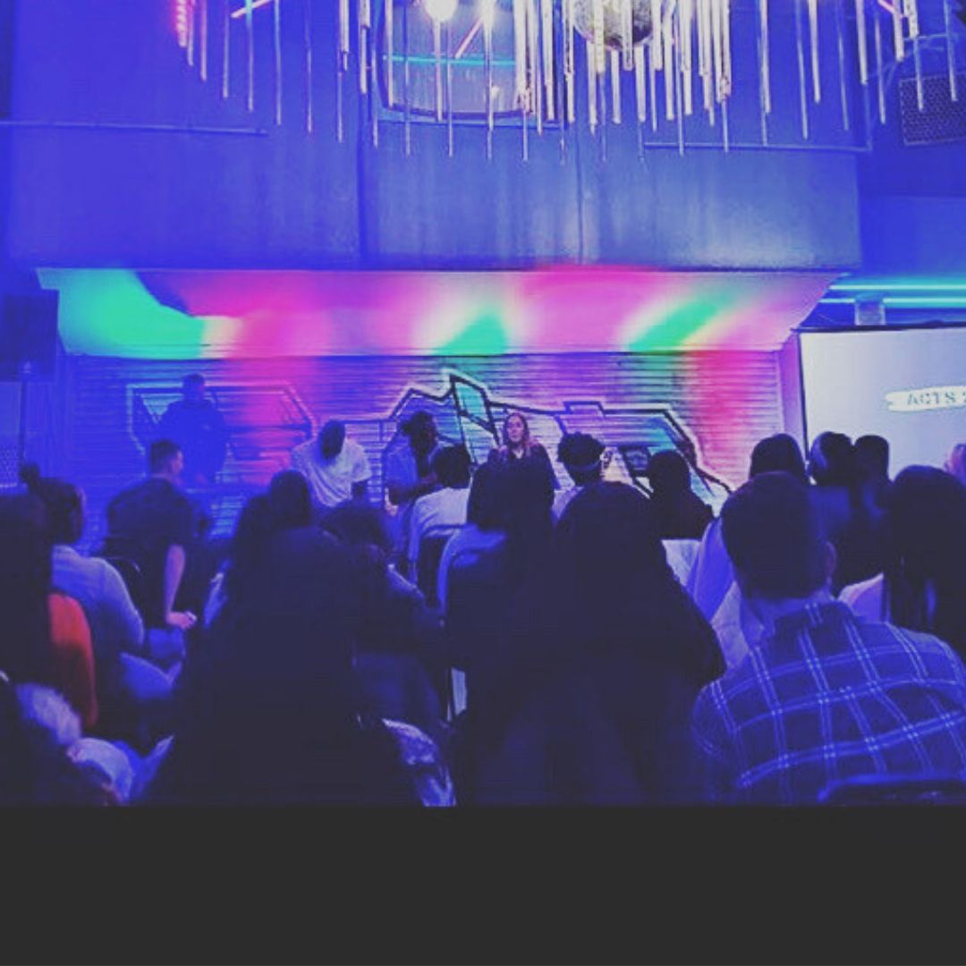 junctionstudent's tweet photo. How good was VIBE at the union last night? Packed out!!!!
Awesome to see so many responding too! #church #loughborough #vibe #lborofamily #union https://t.co/4RNS7qyAkR