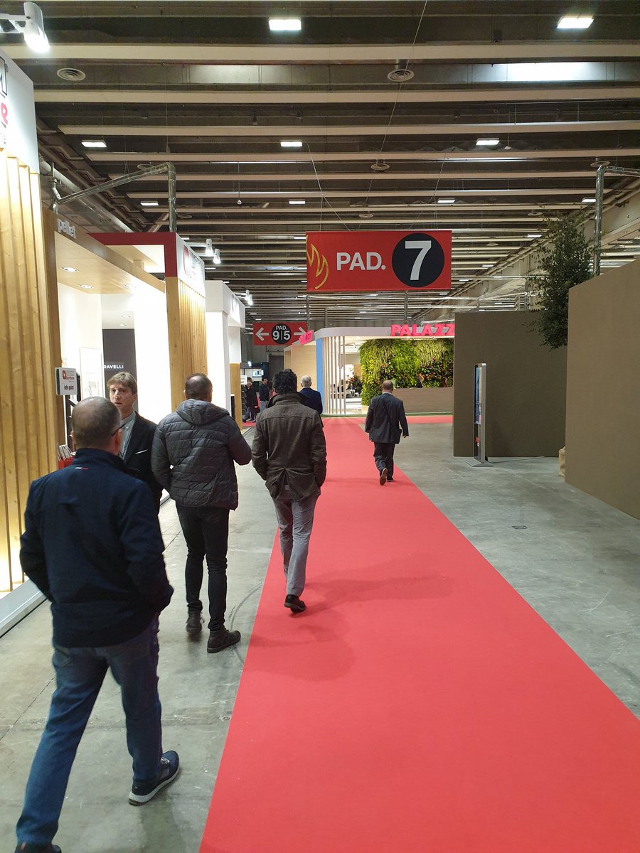 Bonjour, nouvelle journée sur #progettofuoco, a vos cotés pour parler #prospectiondigitale #MarketingDigital, nous vous attendons avec #openfire pavillon 7