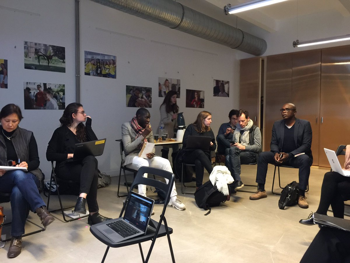 yesakademia's tweet photo. Ce matin à @LAscenseur_ on organise un ptit déj. 🥐 🥖 ☕️ avec des experts de @ServiceCivique @ErasmusplusJeun pour parler des financements européens pour faire émerger des projets innovateurs autour de la #jeunesse #laculture #lechange #lesbonnespratiques #lacooperation #youth https://t.co/7snLBt7F1h