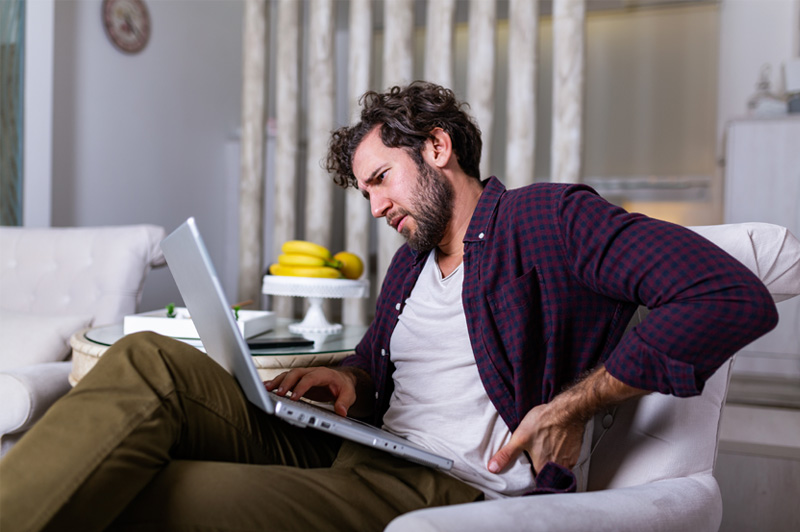 FootStillorgan's tweet photo. Learn why sitting is the new smoking; see our simple tips for building more activity into your day to create a healthier lifestyle https://t.co/Cs3i0Nmd81 
 #Risks #Health #FeelingGood #Beactive #spring https://t.co/P4bgTAfu62