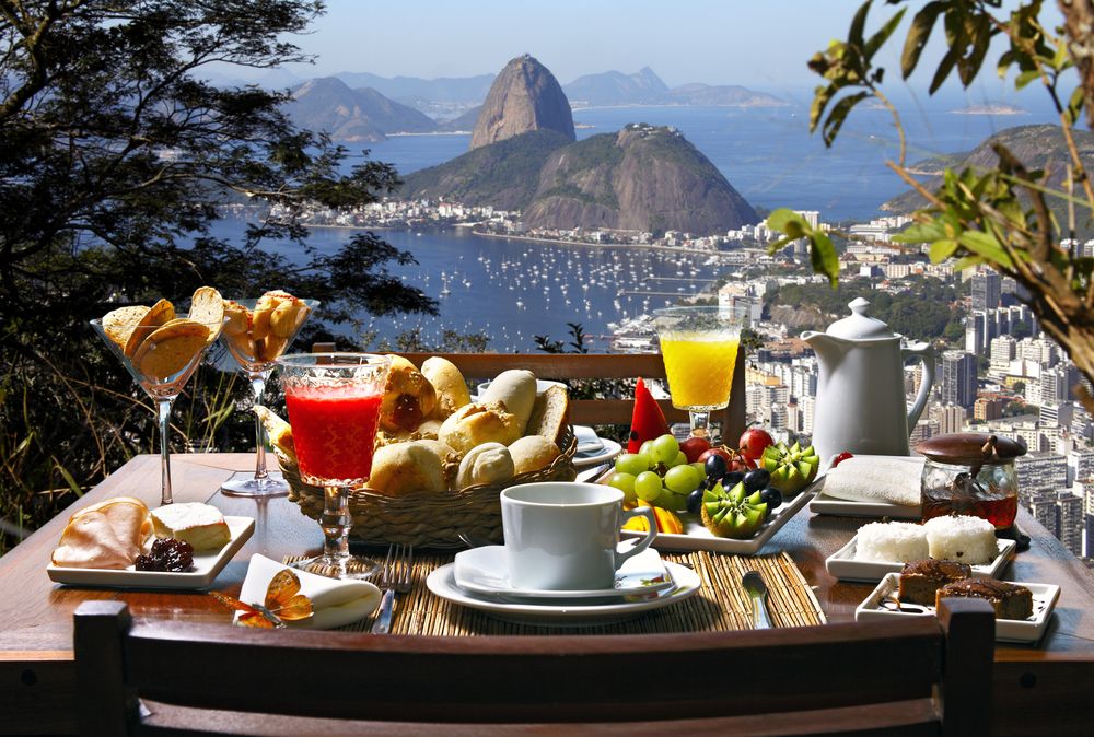 Bravo_Travel's tweet photo. Breakfast with a view, can a Friday morning in Rio de Janeiro get any better than this? 🥐🥝

#Friyay https://t.co/ofRxwXwuzD