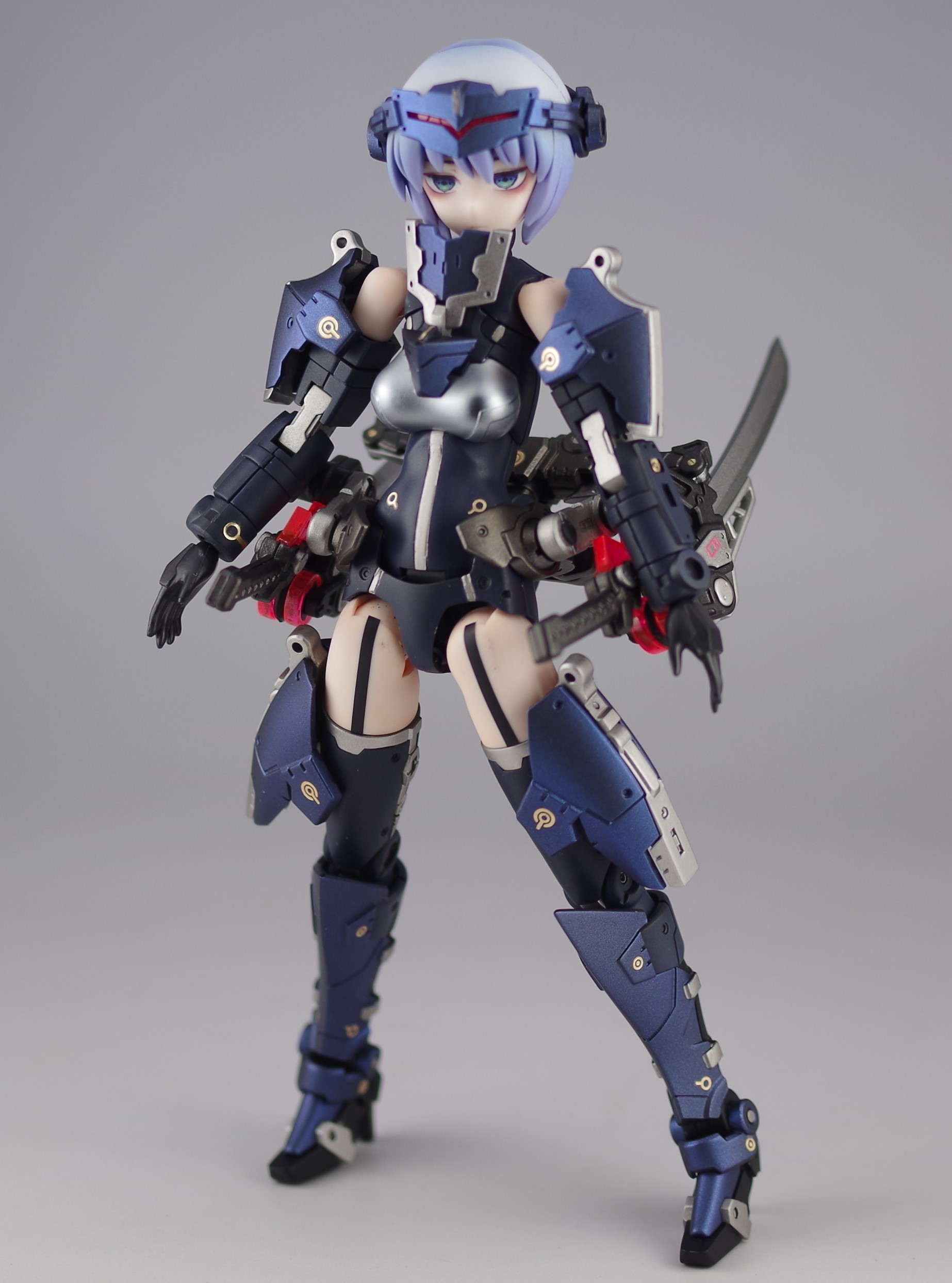 メガミデバイス BUSTER DOLL タンク MIDNIGHT FANG 1/1スケール