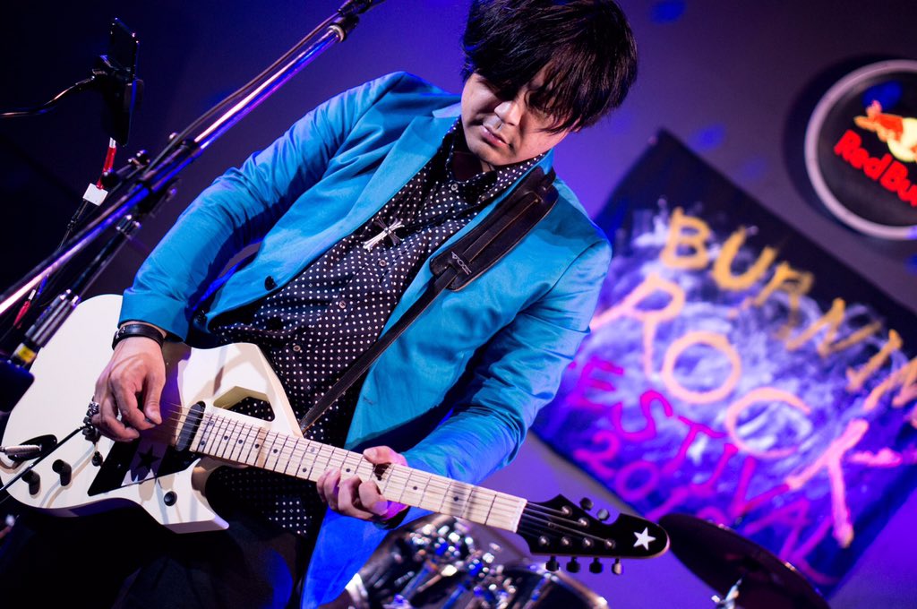 brfes2019's tweet photo. [オフィシャルサイト更新情報]
GALLERYのPARTY ROOMに 関本タカオ 追加‼︎

photo by 小松

#brfes2019
https://t.co/kmoZUGZShF https://t.co/GNnhf5t77K