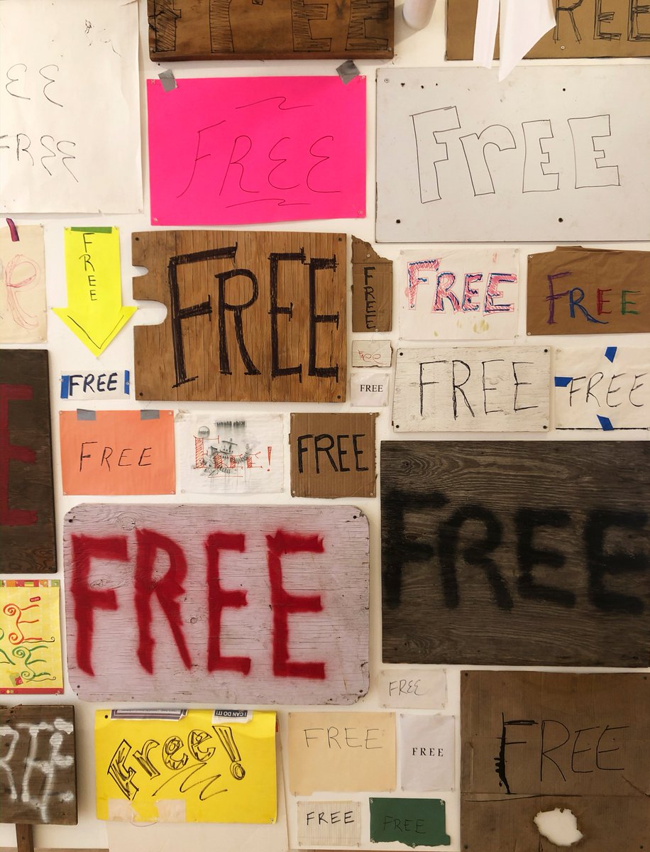 GalleryKayafas's tweet photo. "FREE!" is on view through February 28, 2020.
-
"FREE!" is a site-specific piece and a selection of 115 FREE signs from Jonathan Gitelson's collection of 315. 

#Boston #BostonArts #SoWa #Photography #contemporaryart #JonathanGitelson #FREE #BostonSoWa #art #foundart #sculpture https://t.co/qOUtqezvWM