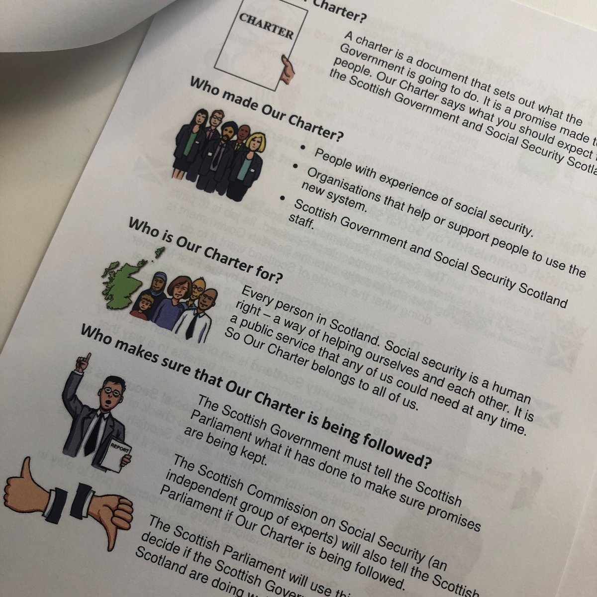 SocSecScot's tweet photo. Our Inclusive Communications Stakeholder group met earlier this week. They heard from @DaveMWallace 
about how he values their support and priorities for our new public service. They discussed standards around how we promote benefits to our clients and our approach to Easy Read. https://t.co/ytN1nArnww
