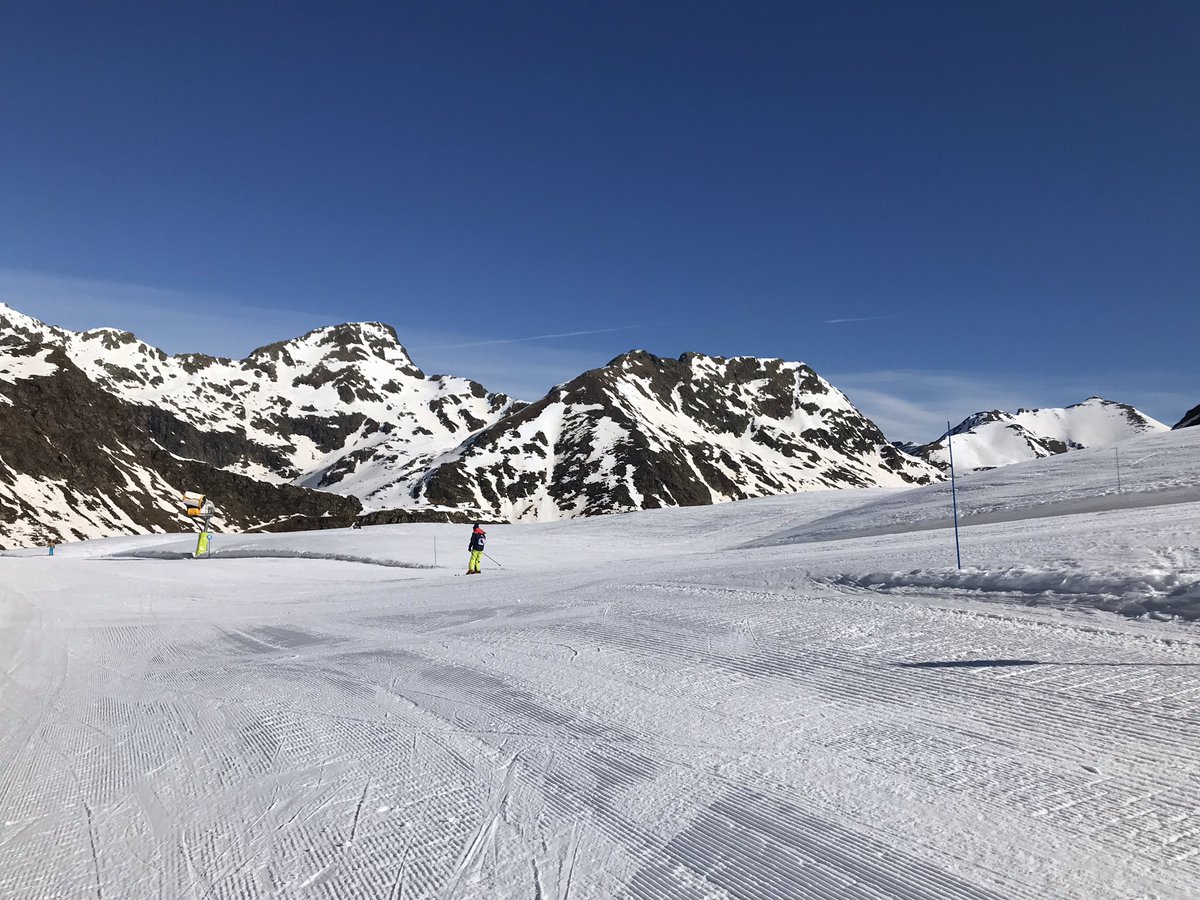 EF_Maths's tweet photo. Hard to tell just yet but looks like we’ll be back from the ski trip mid morning on Saturday. Will miss these views! https://t.co/P6zd5lpdG5