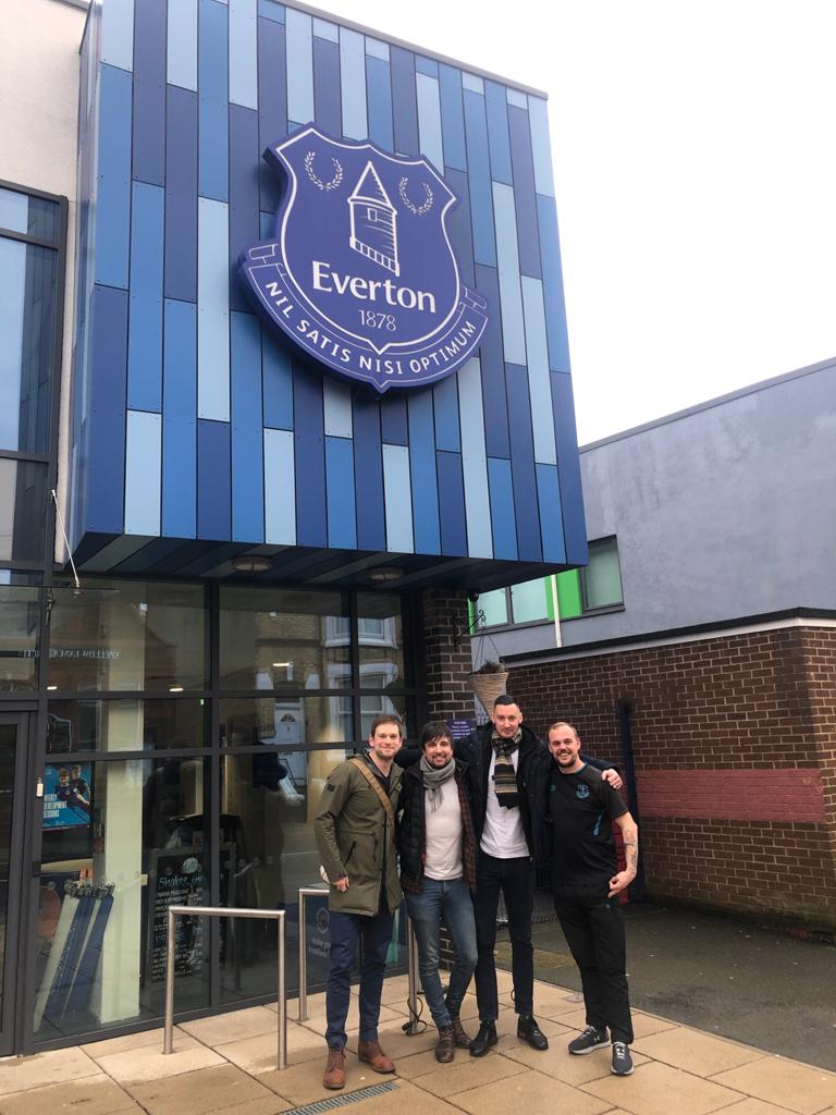 UHTPodcast's tweet photo. Fantastic to record with Dave Curtis from @EITC this afternoon. Incredible personal story and brilliant to listen to the work he does. Trinity B Side out later today

#UHTPodcast #EFC #COYB #Everton #TrinityBSide https://t.co/G2gJtm0jkw