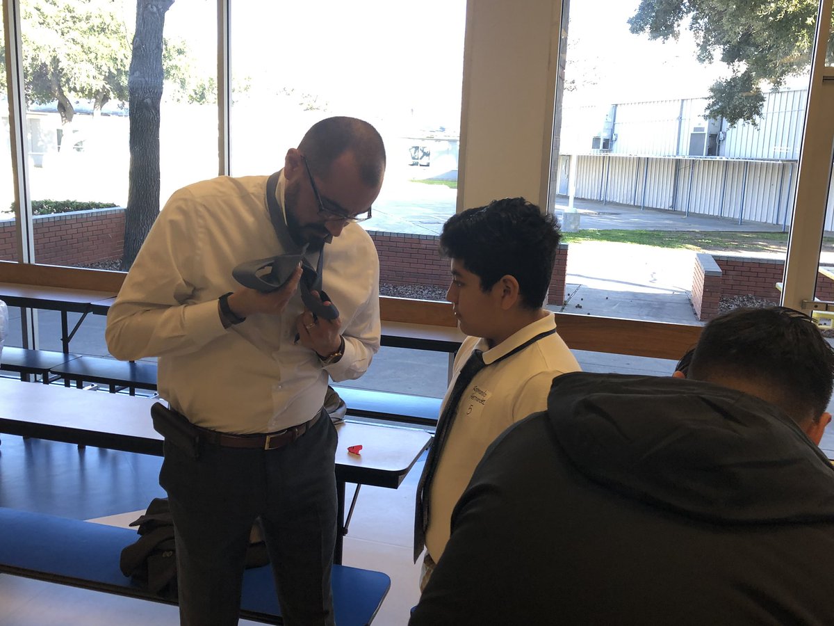 DrJarethaJordan's tweet photo. These young men will never forget this experience! Young men need strong role models and today these @IrvingISD staff members stepped in and lead the way. #tiesforguys #myirvingisd https://t.co/ORWbzFMO6A