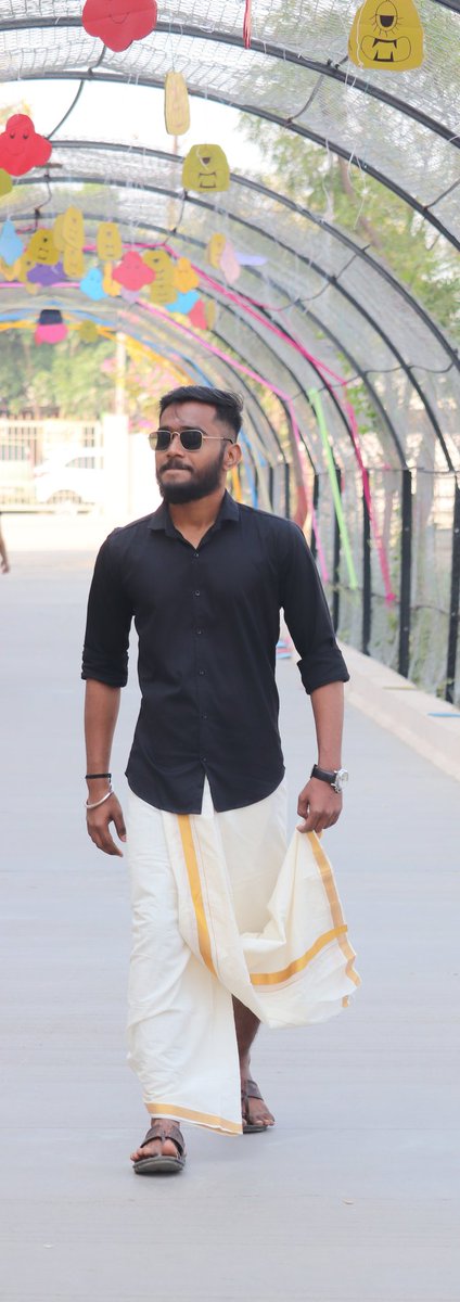 19VishalN's tweet photo. Photography by : @kaushikramakri4 
#Officialphotographer #candid https://t.co/ufJCsfq9Ea