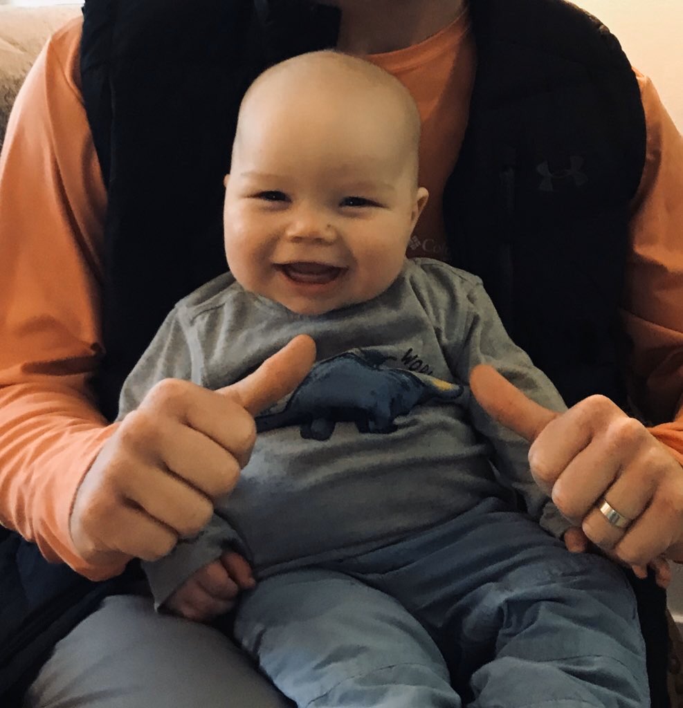 TommyRich27's tweet photo. Who’s got two thumbs and a heeled heart (VSD)? #ThisGuy 🙏 https://t.co/qtTgviEkRk