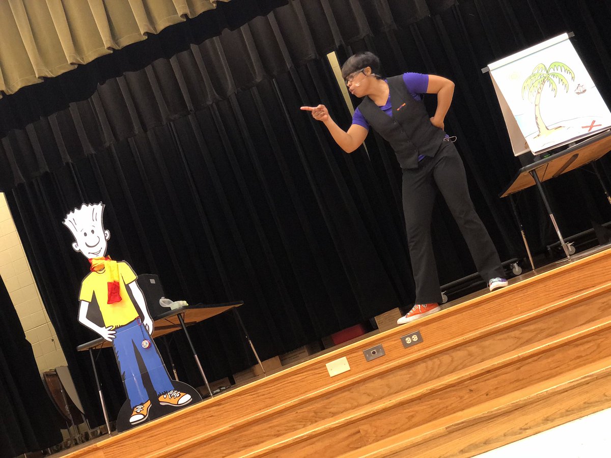 HarrisElemPE's tweet photo. Shout out to #NED for coming to our school and teaching us how to Never give up, Encourage others, &amp; Do your best! https://t.co/I9370pOqGw