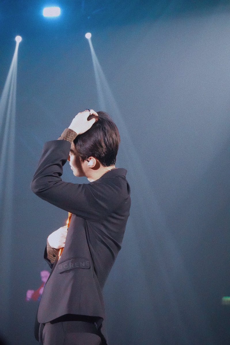 BUBBLETEAHOLIC's tweet photo. [HQ] 190811 #SEHUN cr: 四百一十二次心动_
https://t.co/QdMzfUEXLZ
https://t.co/Zlk7wZFTaw https://t.co/3l0lRNBEXU