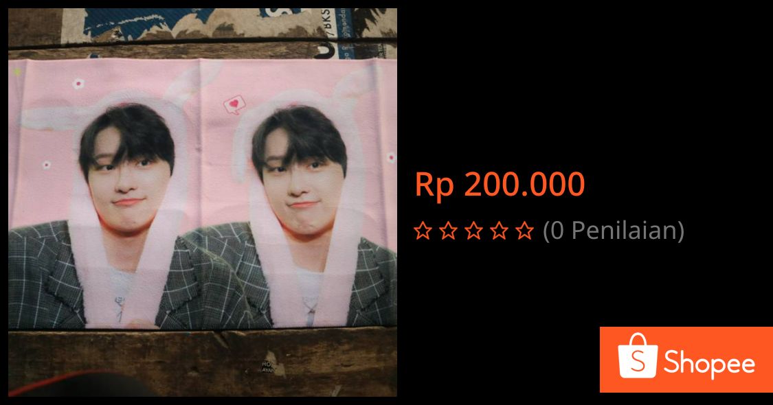 double2noona's tweet photo. Saya menjual READY STOCK SLOGAN SEUNGYOUN RBRWOODZ seharga Rp200.000. Dapatkan produk ini hanya di Shopee! https://t.co/wP0Eb4uyKl #ShopeeID https://t.co/CxEETctpir