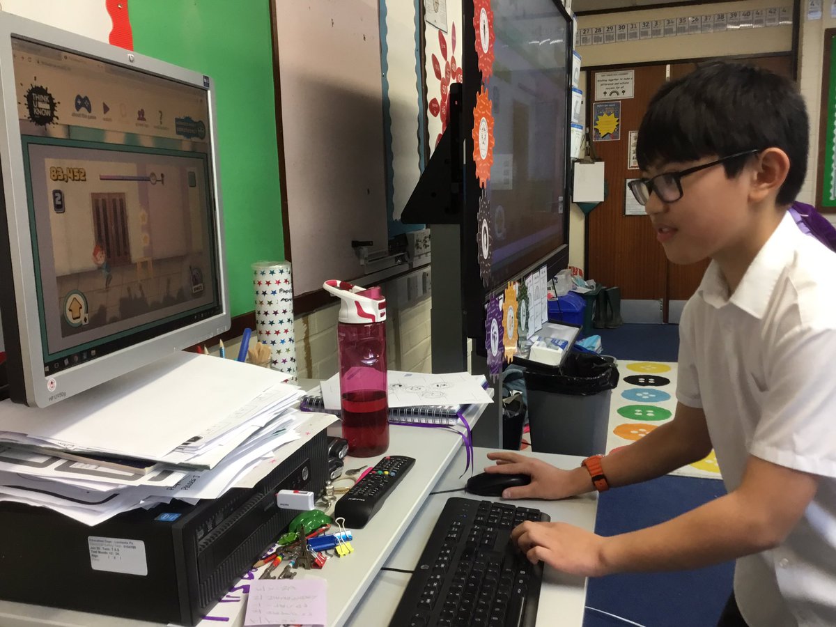 LochsidePS's tweet photo. In #P6D we have been learning about internet safety. We talked about things being appropriate for our age. We used the Think You Know website to play a game and answer questions about what we would do in different situations. We scored over 100,000 points. #Technology https://t.co/50dio430dG