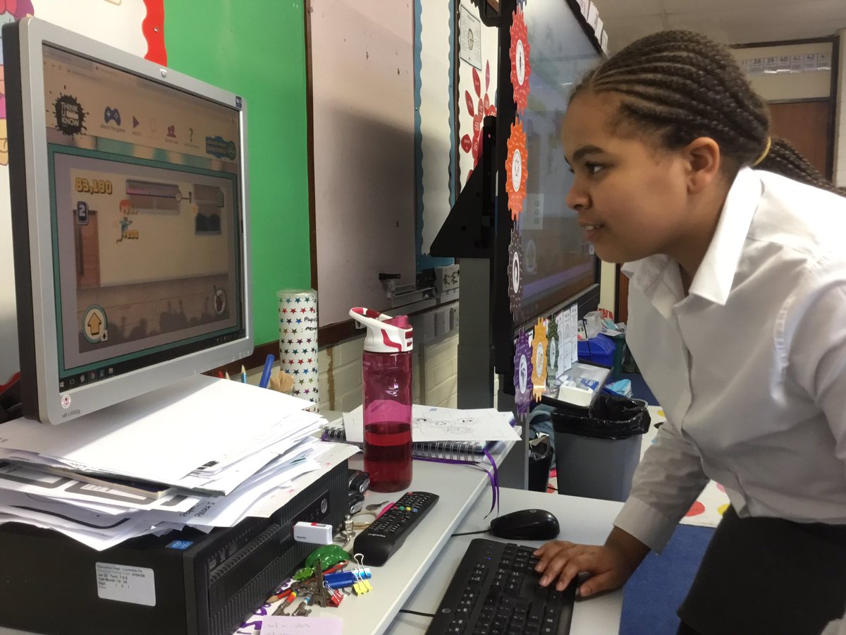 LochsidePS's tweet photo. In #P6D we have been learning about internet safety. We talked about things being appropriate for our age. We used the Think You Know website to play a game and answer questions about what we would do in different situations. We scored over 100,000 points. #Technology https://t.co/50dio430dG