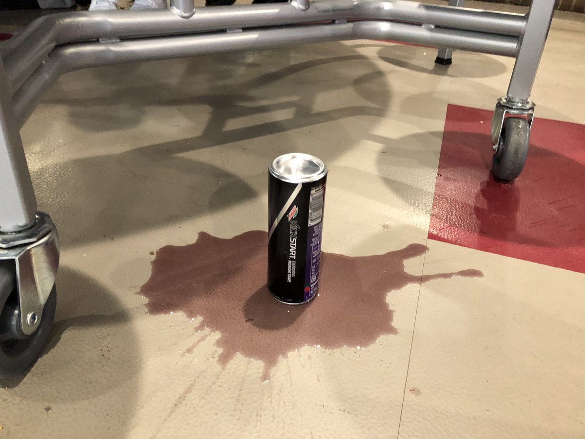 charbplus's tweet image. Me when monkee