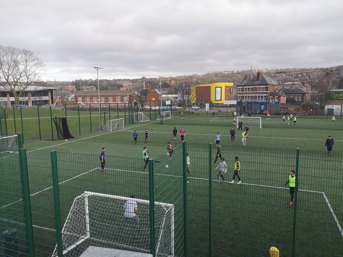 SL_SouthYorks's tweet photo. It's a pleasure to have support from the @SYPCC which enables @Street_League #Sheffield to run engaging Street Football sessions to young people from across the city of Sheffield. ⚽⚽ ⚽ #morethanjustfootball #sheffieldissuper #wearestreetleague https://t.co/RK79lMg0Zf