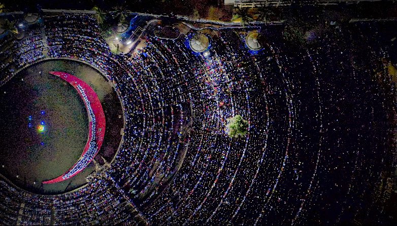 ArtofLivingIC's tweet photo. Our pious Art of Living International Center, Bengaluru reverberating the lights of love, peace &amp; devotion as #MahaShivratri2020 celebrations continue in presence of Gurudev @SriSri.

Making life a celebration - indeed! https://t.co/QjWkdq7r8C