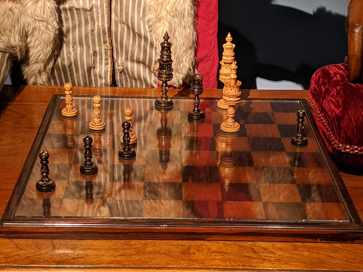 伊万里チェスクラブ 自動でチェスを指す人形 ターク トルコ人 のレプリカを展示 絶対見に行きたいところですが 会場は日本ではなかったです 伊万里チェスクラブ 自動でチェスを指す人形 ターク トルコ人 のレプリカを展示 絶対見に行きたいところですが 会場は日本ではなかったです