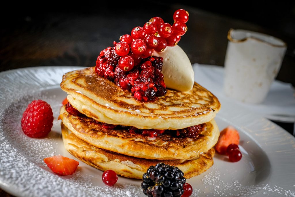 Leave the pancake-flipping to the experts...Join us TOMORROW to enjoy our show-stopping #ShroveTuesday specials! 🥞 See the selection of specials and book your table here
bit.ly/31SrHAq