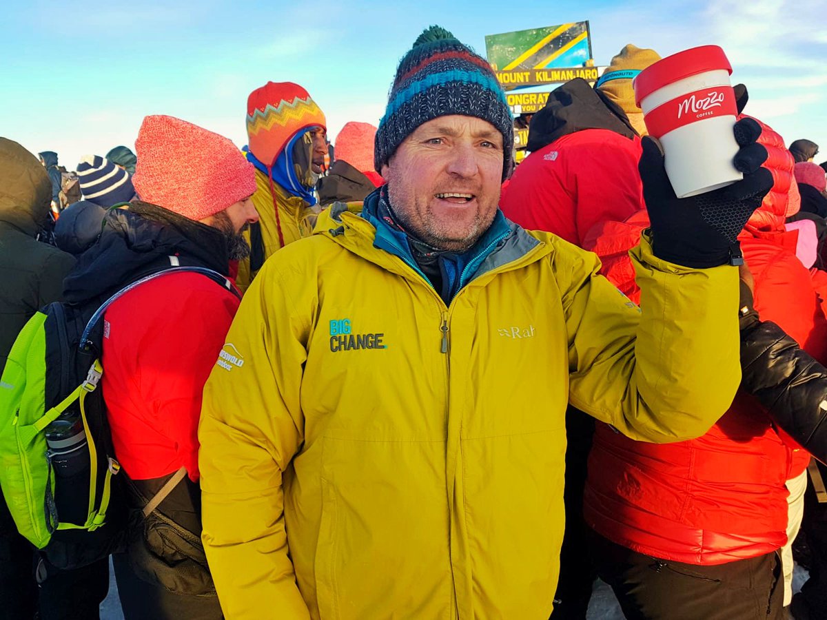 mozzocoffee's tweet photo. Fantastic to see one of our Mozzo KeepCups make it to the top of Mount Kilimanjaro along with the awesome Scully from @AcrossTheDivide, the magnificent team helping us organise our #RunForHope2020 event coming up this April! 💪🏼☕️❤️ #MozzoRFH #teamwork #positiveimpact #c2cfund https://t.co/1WBTsPUyy9