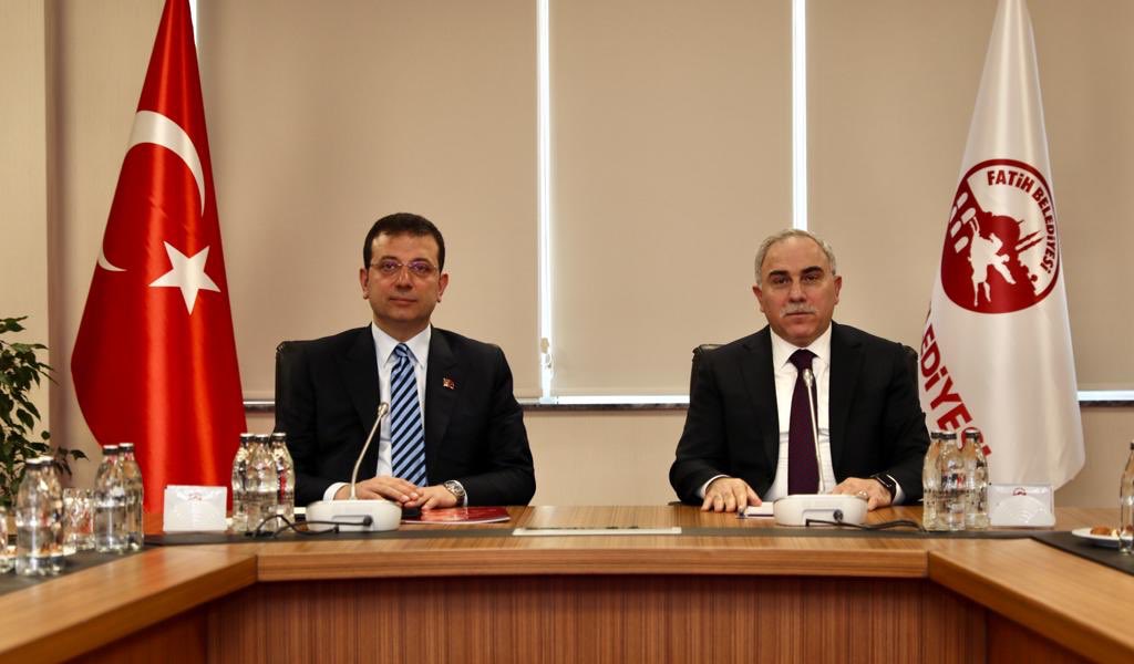 ekrem_imamoglu's tweet photo. Ortak masa toplantılarına İstanbul’un kıymetli bir tarihi birikime sahip Fatih ilçemiz ile devam ettik. Belediye Başkanımız @MErgun_Turan ve teknik heyetle bu ilçemizle ilgili çalışmaları inceledik. Ardından Yenikapı’daki yeni hizmete girecek spor tesislerimizi ziyaret ettik. https://t.co/lV8sWv6Dqt