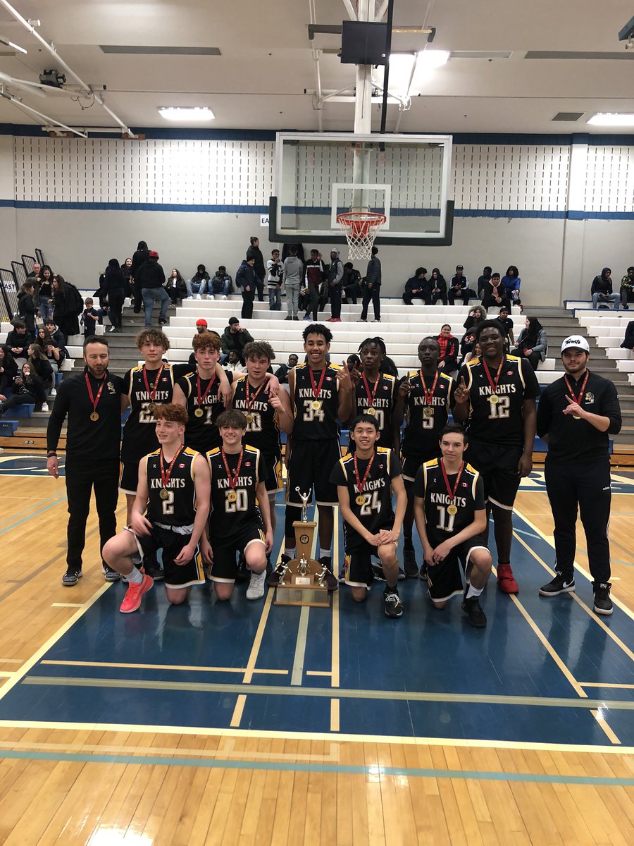 stm_academy's tweet photo. What a night 🎉for STM Basketball!  Double Championship🏆🏆.  Congrats all STM players &amp; coaches on the Novice and Jr Boys ⛹️‍♂️teams.  Great season boys!  Shout out to our super fan @michelle._ball for the unbelievable championship cupcakes and wine bottles🍷! #2020champs @stmcss https://t.co/7ma6KptvRL