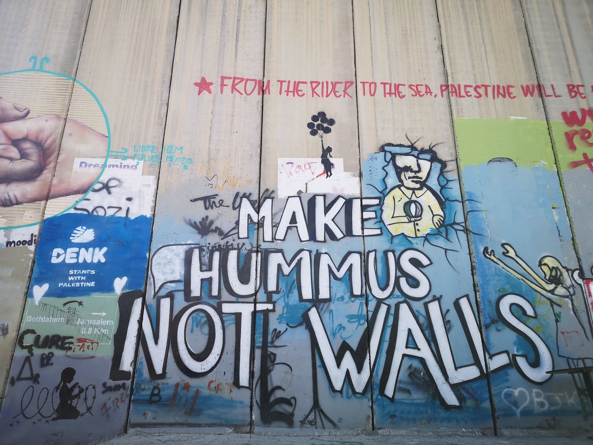 #MakeHummusNotWalls sur le mur de la séparation à #Bethlehem
