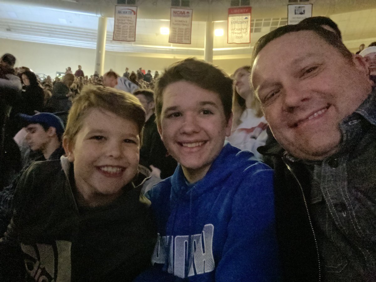 timfus's tweet photo. What do you do when @cj_wentz comes to town?? You pull the boys out of school and go to @LibertyU convocation and hear him speak. Now, if I could figure out how to meet him! 😂 #makinmemories #memm @LibertyOSD https://t.co/RSbZclML2C