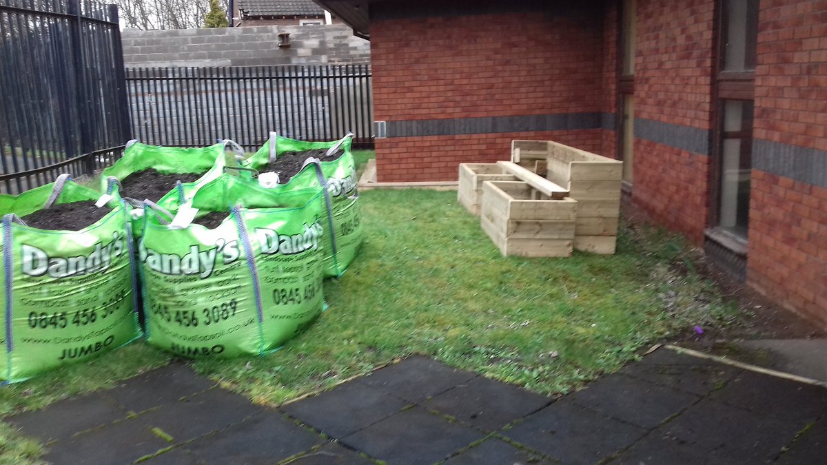 #community #buildit 
We have been busy this afternoon at Disability Support in Nottingham.  
First raised bed for the clients coming on nicely.