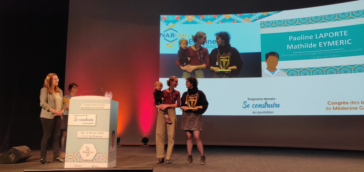 ISNARIMG's tweet photo. Le prix Varney est décerné cette année à Paoline LAPORTE et Mathilde EYMERIC !! Elles remportent un trophée réalisé par Raphaël Housset et 1000€  🥂 
Merci encore à tous ceux qui ont présenté leur travail, ils ont tous été très appréciés 
#CongresIMG #Soignantsdemain https://t.co/cmuxeGpqQa