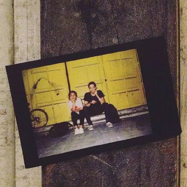 pinklauva's tweet photo. ✨ CETAK FOTO ALA POLAROID ✨

Aku mau coba bikin jasa cetak foto ala polaroid yang anti luntur dan anti sobek dengan harga mulai dari 15.000/25pcs 📸

💌 dm me if you’re interested. Thank you! https://t.co/pK4Fs0bWwS