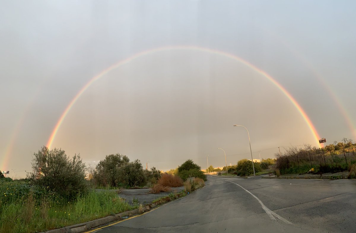 RitaKaratzia's tweet photo. 🌈 After the rain comes not one but two rainbows! 
Earlier today at Nicosia.

#Cyprus #Nicosia #Rainbow #nature https://t.co/U7CINKPsNU