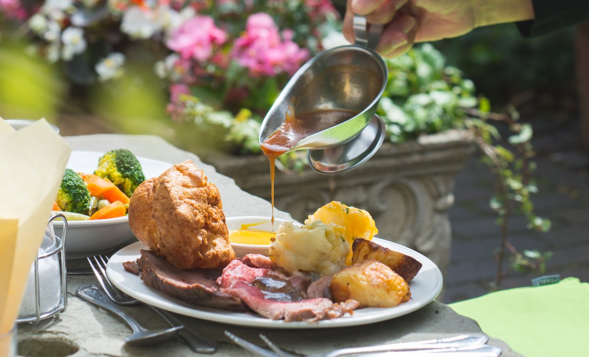 Greyhound Restaurant tweet media