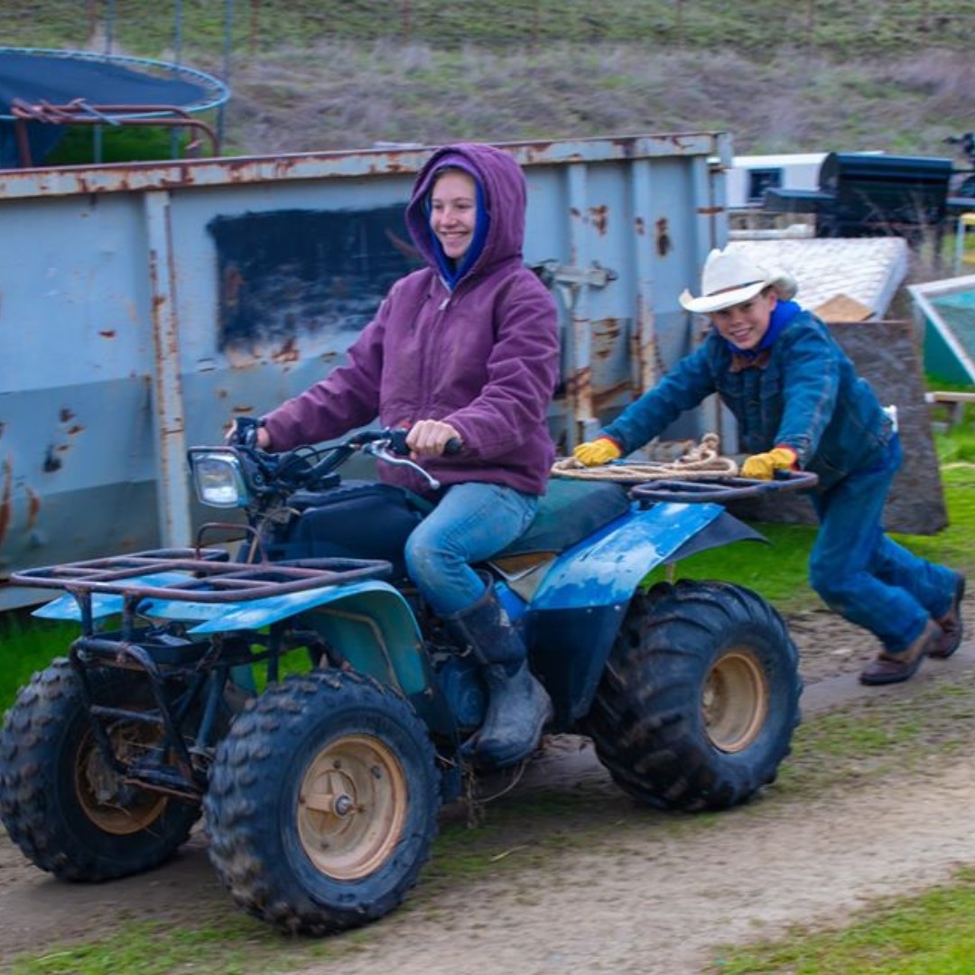 barszranch's tweet photo. Even the quads that don't yet run can be a whole bunch of fun!
#barszranch #ranchlife #outdoorfun #westernlife #campingfun https://t.co/5ksMj8d36S