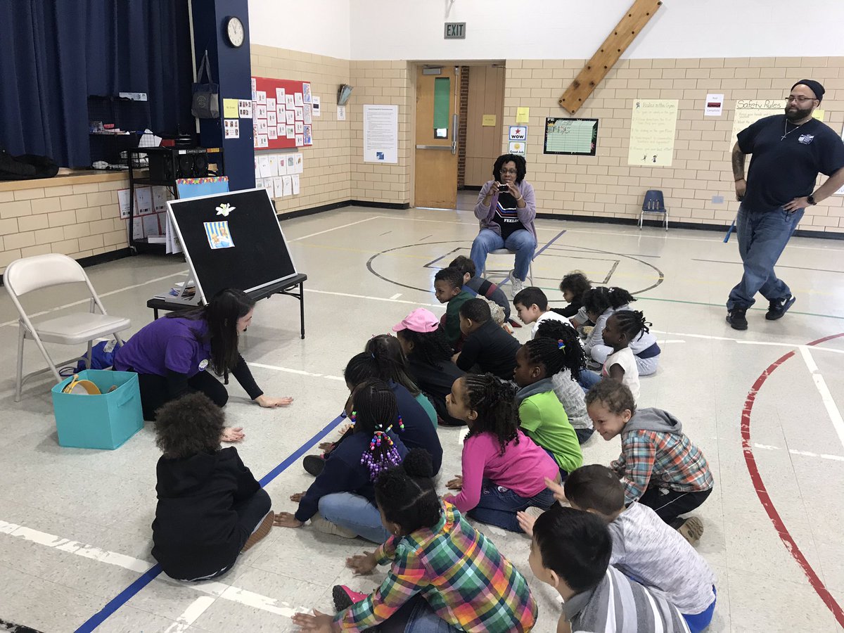 Thank you Ms Creitz from Judy Center for fun and cozy Mother Goose on the Loose from Port Discovery. Lots of smiles from our PreK learners! <a href="/JudyCtrCELC/">JudyCenterCampfield</a> <a href="/lisadingle5/">lisa dingle</a> <a href="/MelissaDiDonato/">Melissa DiDonato</a>