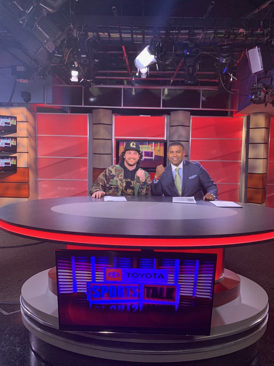 HolderSports's tweet photo. So blessed to host #toyotasportstalk last night and talking to @SamCrossed301
about his upcoming fight. On again tonight at 9pm https://t.co/AP80PdjtgM talking DMV hoops with local filmmaker  @JimmyJenkins22 and @BMacLadyHoops lead by @justiceoliver   
Call in at (703) 387-1020 https://t.co/eWYFcyEcFO