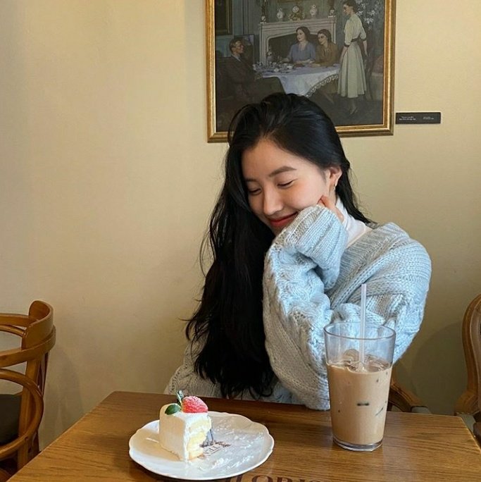 prkxyon's tweet photo. 🍰 https://t.co/Gz6yV1UwyZ