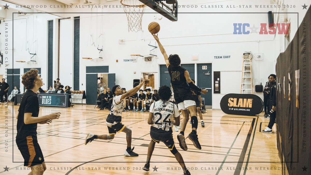HardwoodClassix's tweet photo. 𝓗𝓪𝓻𝓭𝔀𝓸𝓸𝓭 𝓒𝓵𝓪𝓼𝓼𝓲𝔁 𝓐𝓵𝓵-𝓢𝓽𝓪𝓻 𝓦𝓮𝓮𝓴𝓮𝓷𝓭 | Jr. Showcase Game at HCASW Skills Saturday | Toronto NuStep Ballers vs Ballmatics Elite AAU | 📸 by @joshbryanscott
#HCASW #HardwoodClassix https://t.co/qmZwc8yo7J