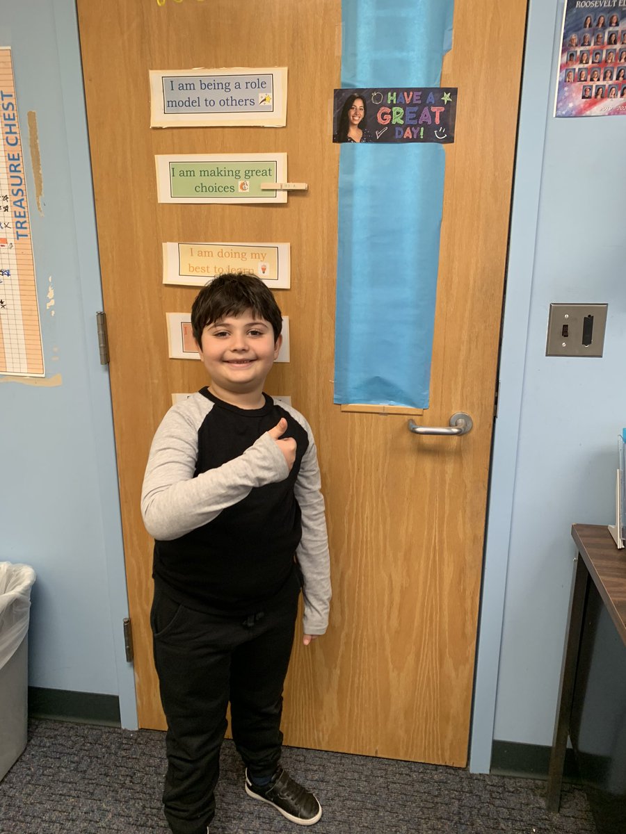 MrsBeachnauSLP's tweet photo. We use Story Champs to address a variety of skills including comprehension, sequencing &amp; retelling. Yayy to my hard working Huskies who are doing so well in speech therapy! #wb2020 #asha #Roosevelt2020 #huskypack #narrativelanguage https://t.co/lRqX5pH9OF