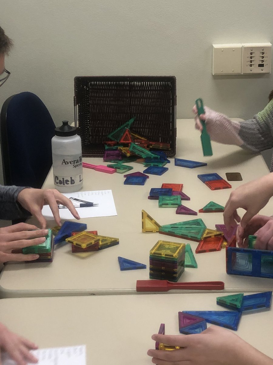 MalloryAughenb1's tweet photo. “Play is a child’s work” - Early childhood specialist instructor Loretta Leloux @EdrisingSD @dsuteach #ignitethefireSD https://t.co/xbzgZ9WO9p