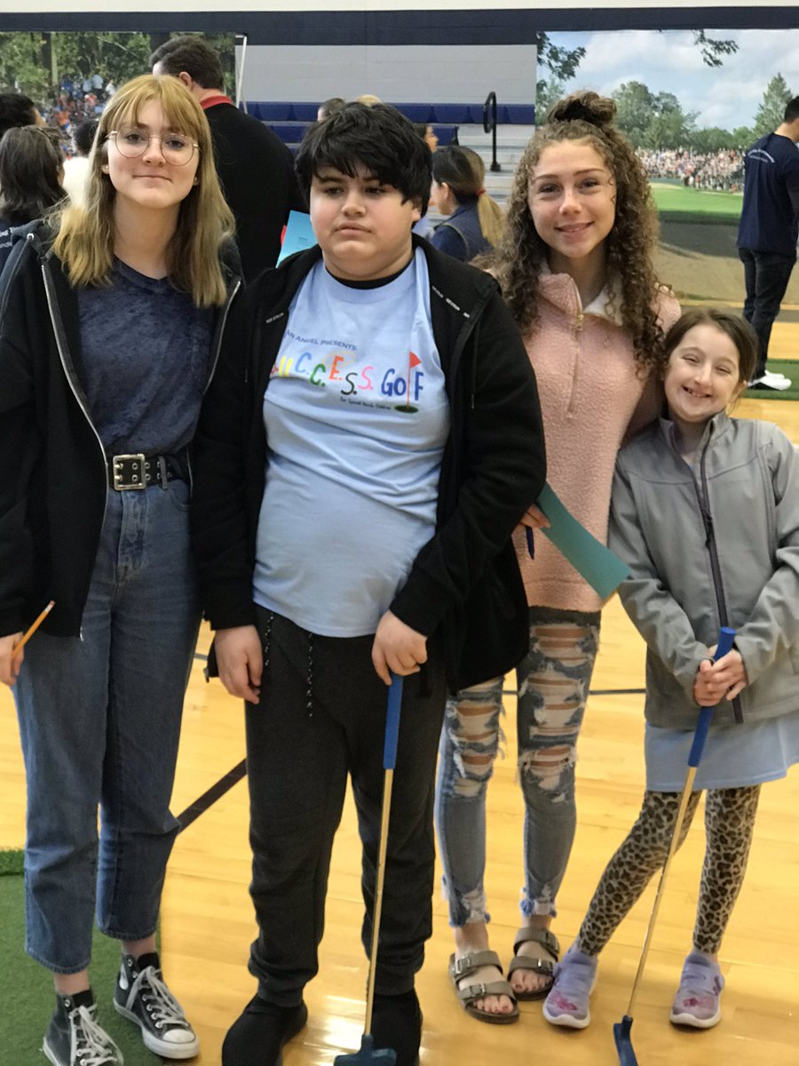 Nannewt's tweet photo. SUCCESS Golf was a HUGE success @TISDWWJHS @TomballISD @TStudentsupport Thank You @BeAnAngelFund @Insperity https://t.co/xOxrG62OvP