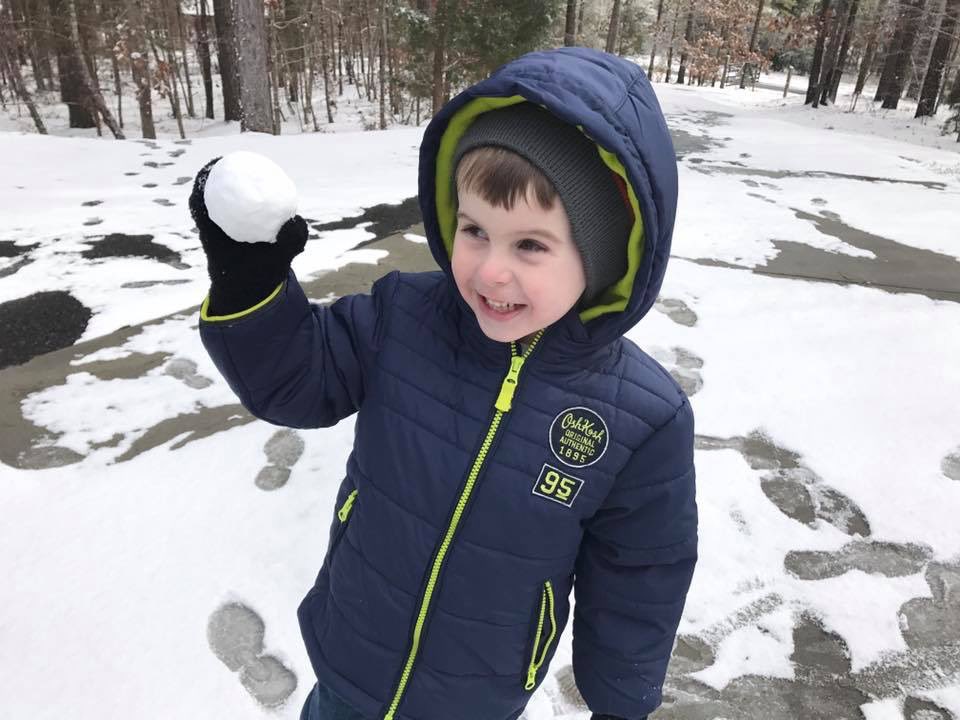 warriorjaceDIPG's tweet photo. Remembering back when we were able to have a snow day and snowball fights with Jace. #DIPGsucks #DriveOutDIPG #NoMoreSnowShoePrints 💚👍🏼🦉💔 https://t.co/uthcZjM7Wb