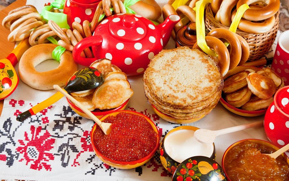 Russia's tweet photo. #Maslenitsa 🥞 is one of the most popular holidays in #Russia. This year it is celebrated starting from the 24th of February till the 1st of March. Throughout the week each day is devoted to special rituals which illustrate the end of the #winter ❄ and the breaking of #spring 🌸 https://t.co/Xmh7Dx3xj6