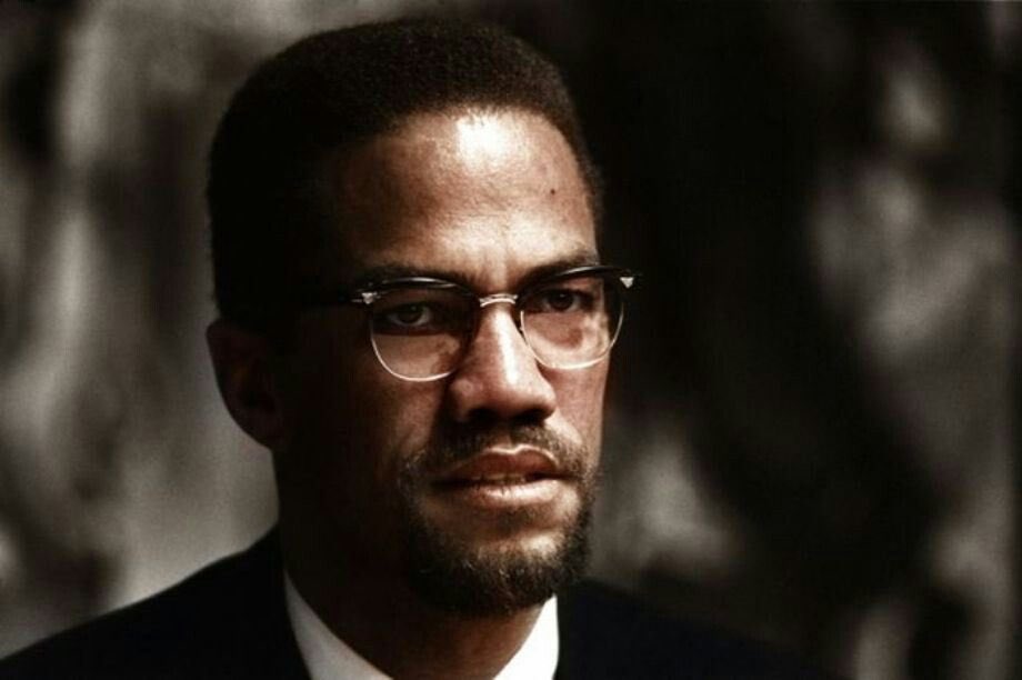 TheKingCenter's tweet photo. We remember #MalcolmX.

He’s often and intentionally misunderstood and demonized. 

But he was a giant of a man, a mystery only to those who don’t really want a sincere look at his heart, history, and hunger for freedom.

*El-Hajj Malik El-Shabazz* https://t.co/idENtnUWtC