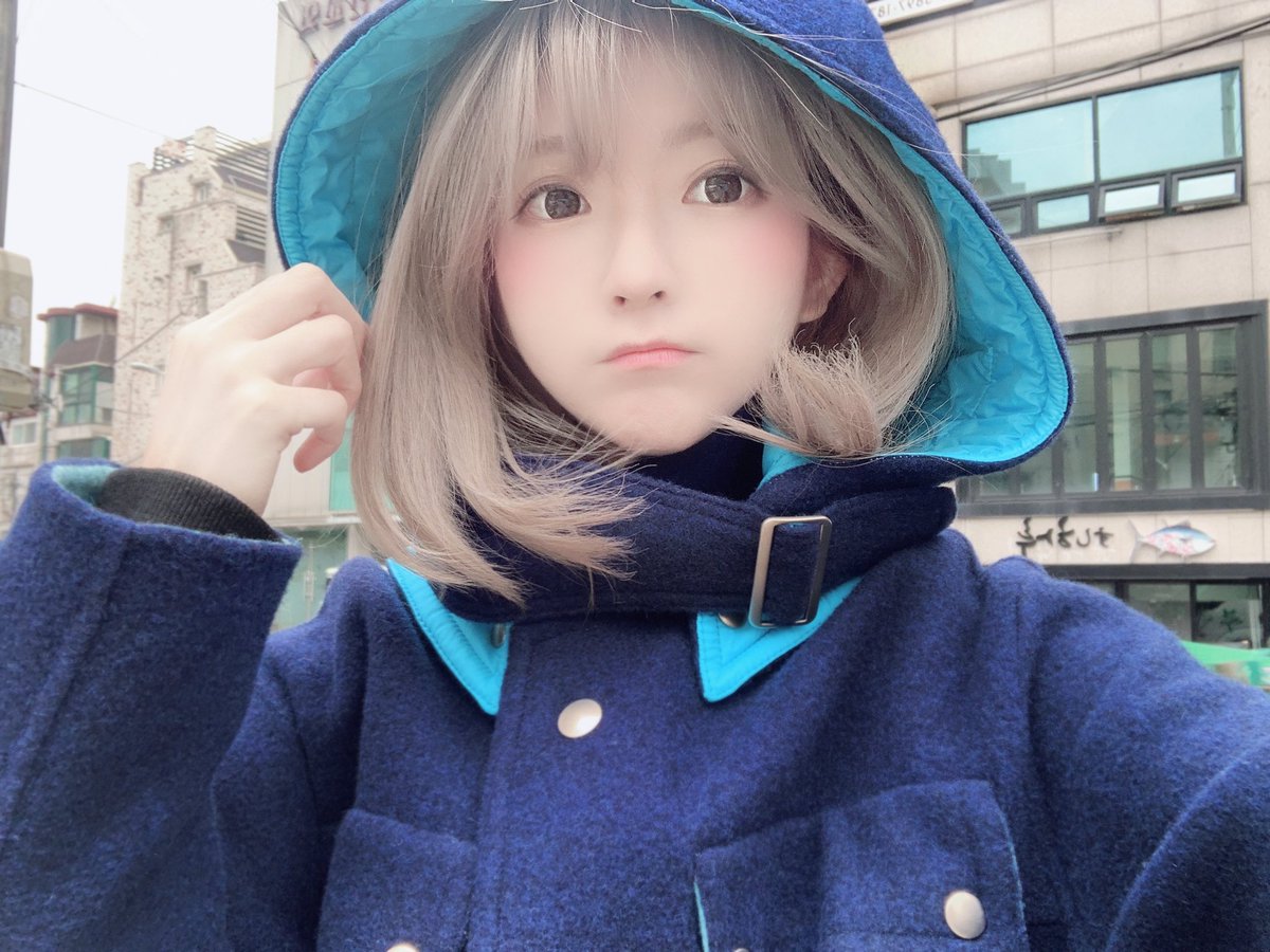 yurisa tweet media