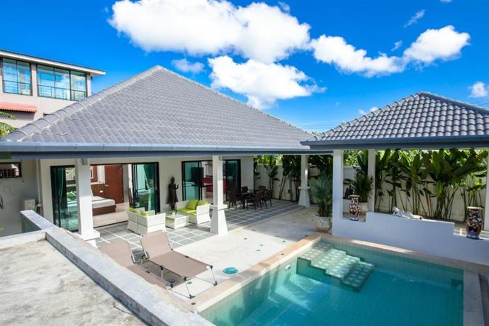 LuckyTHHotels's tweet photo. Hotel #Deals in #Rawai #ShalimarVilla starting at THB105.37 https://t.co/bZu86PqgrC https://t.co/3HSTuXbTEb